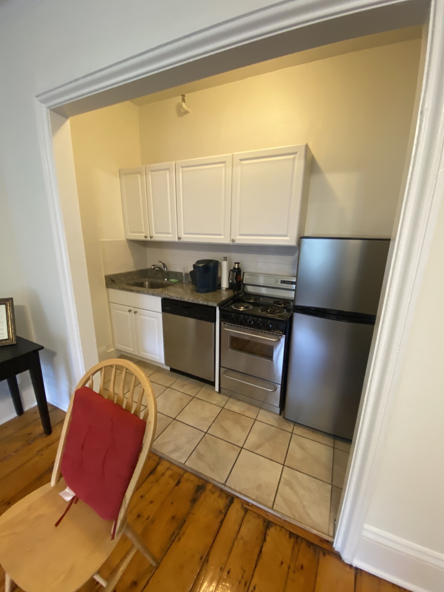 92 Charles St, Beacon Hill