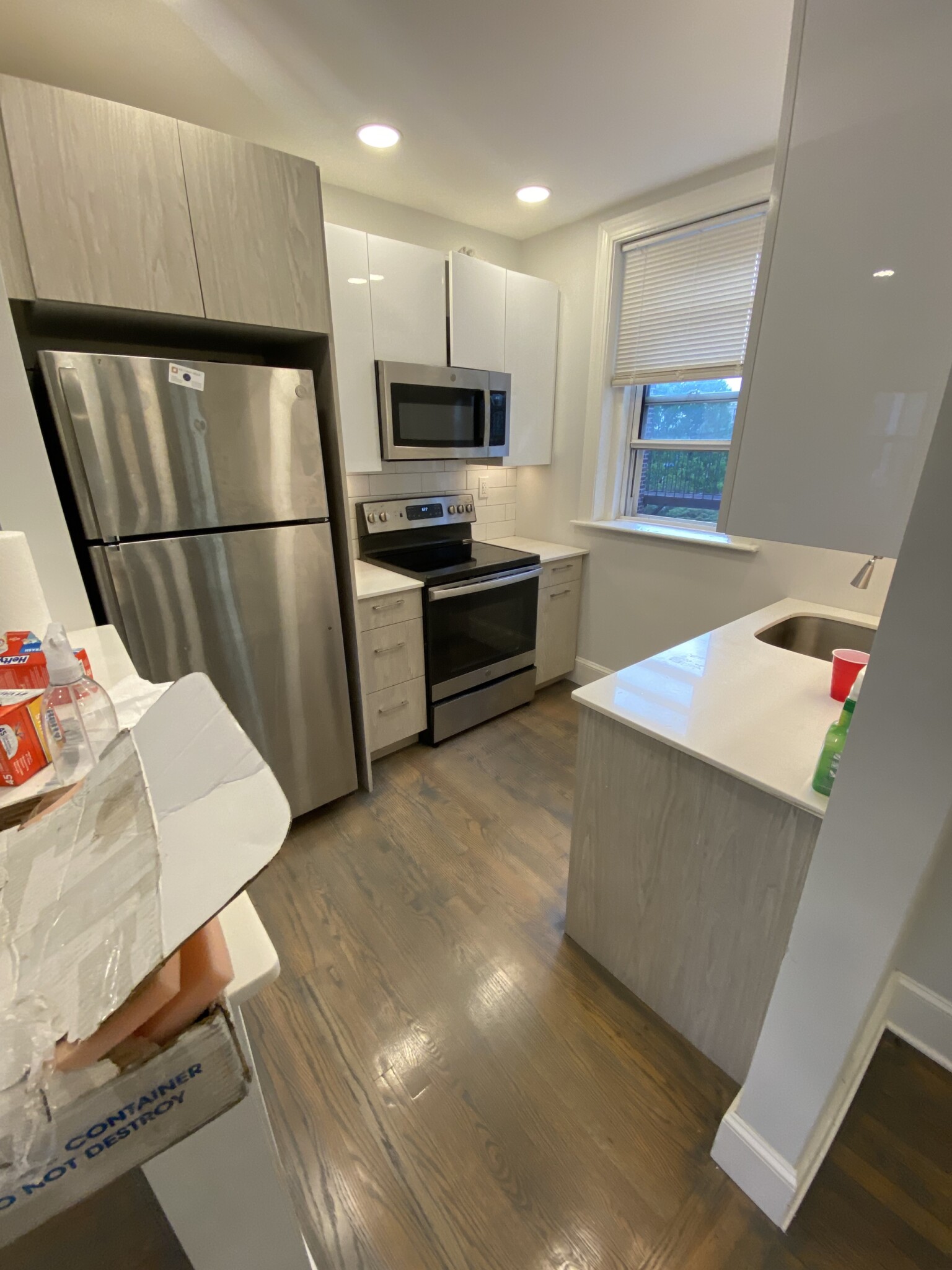 109 Queensberry St, Fenway