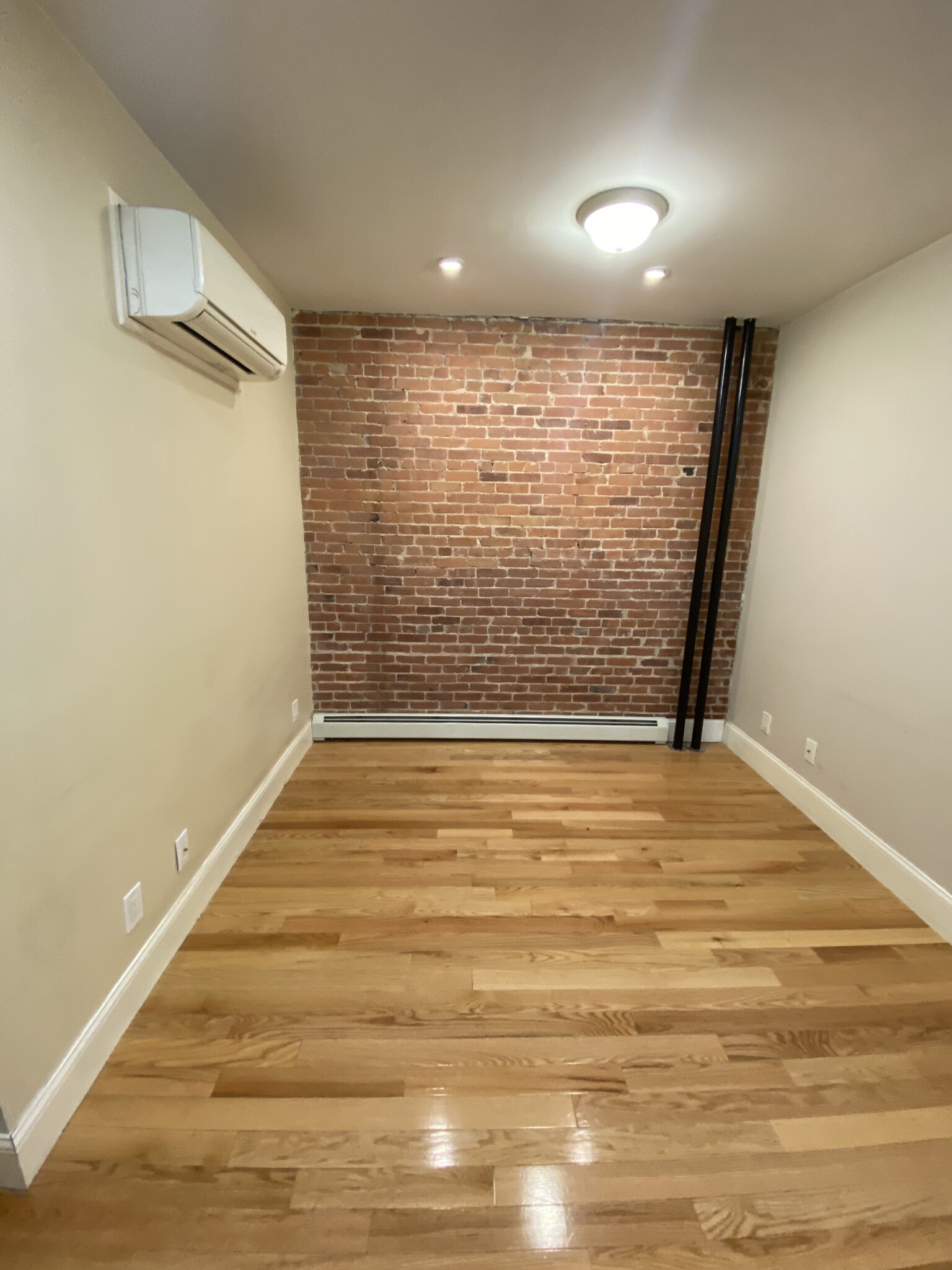 51 Joy St, Beacon Hill