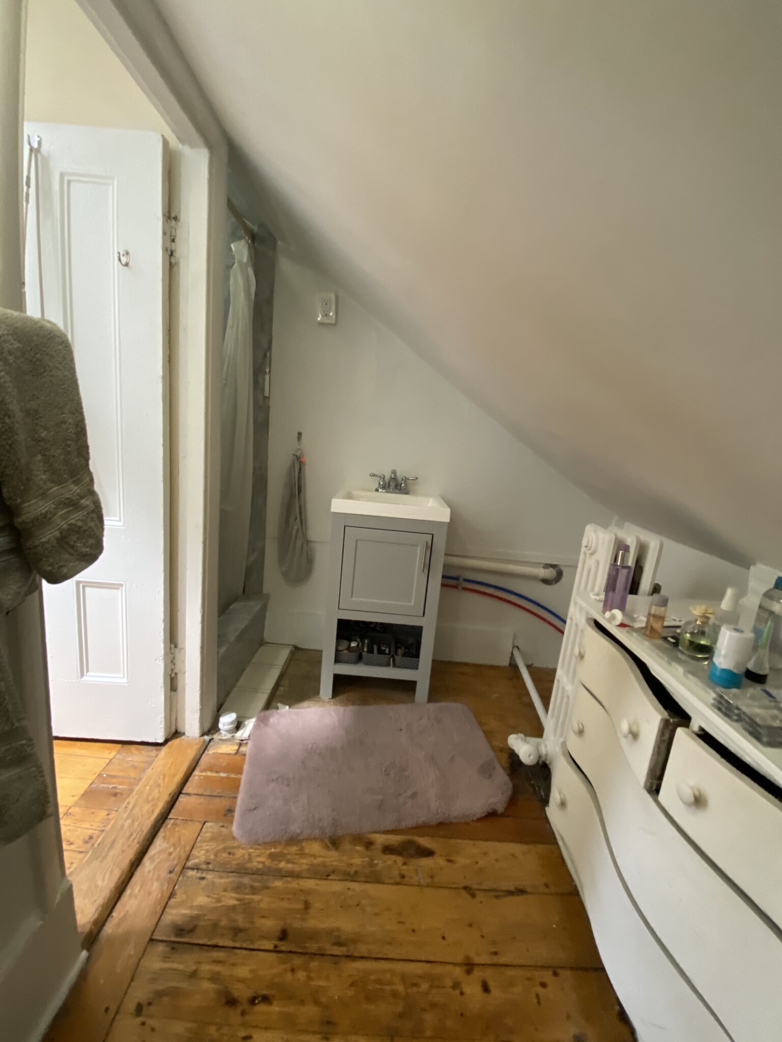 32 Irving St, Beacon Hill