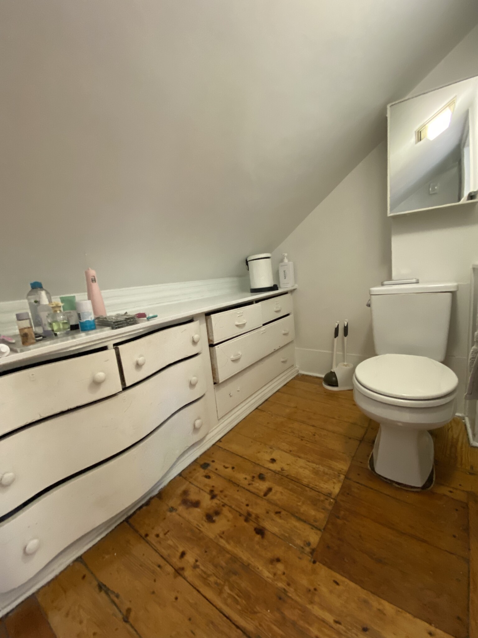 32 Irving St, Beacon Hill