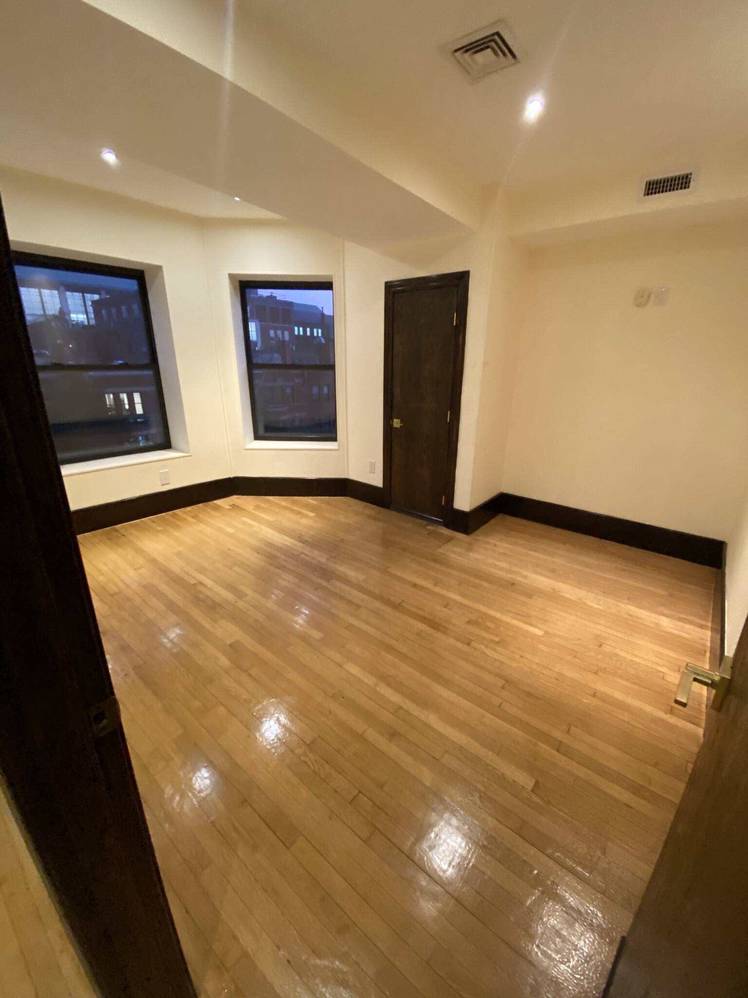 36 Gloucester St, Back Bay