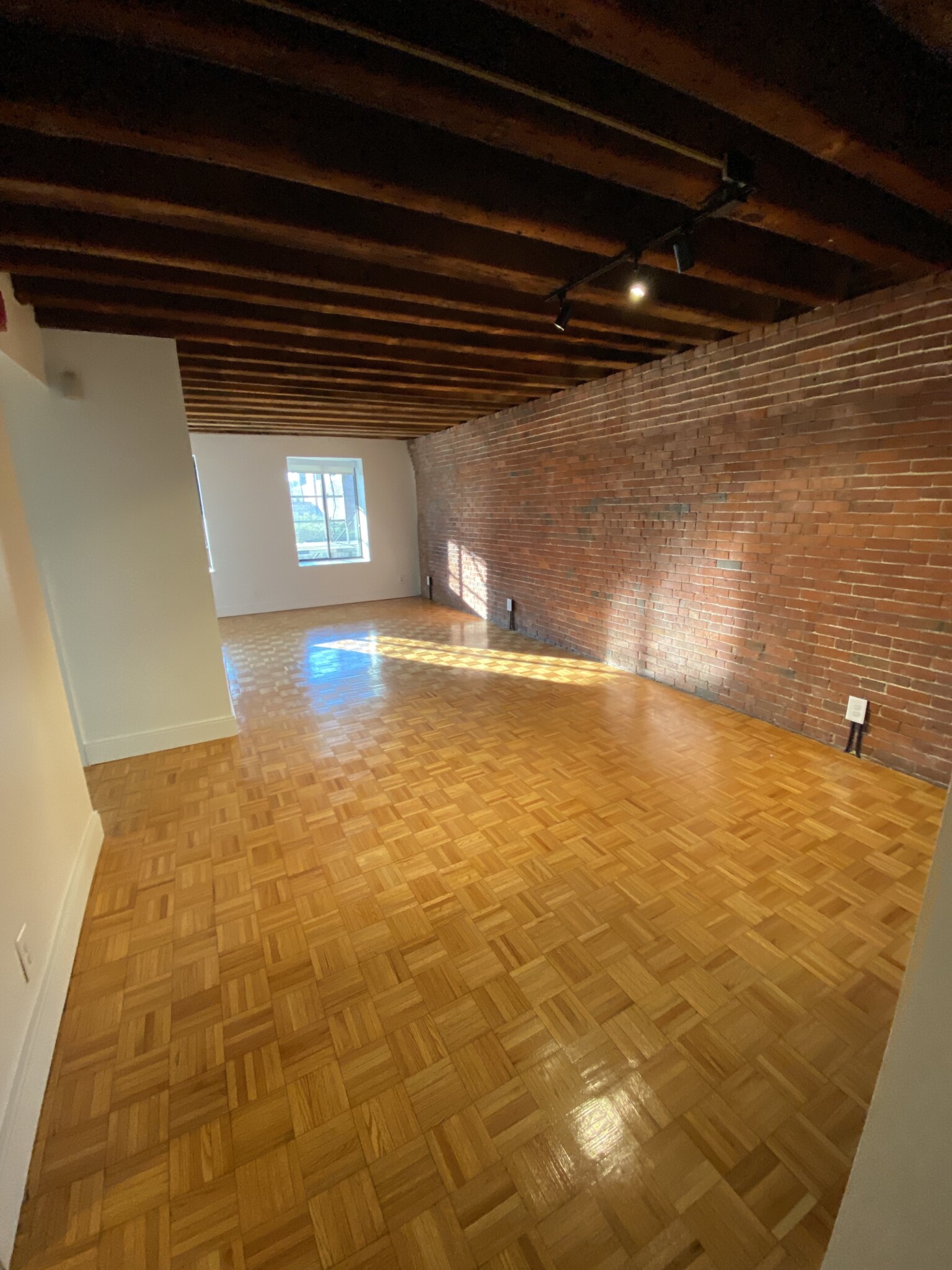 111 Atlantic Ave, North End