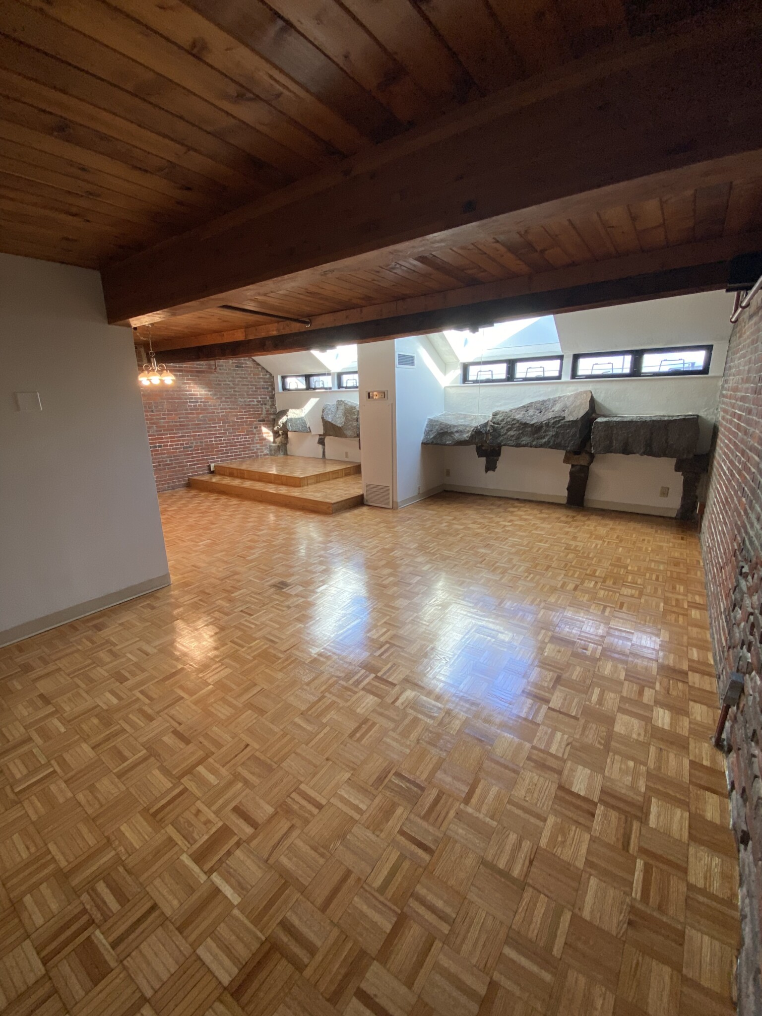 111 Atlantic Ave, North End