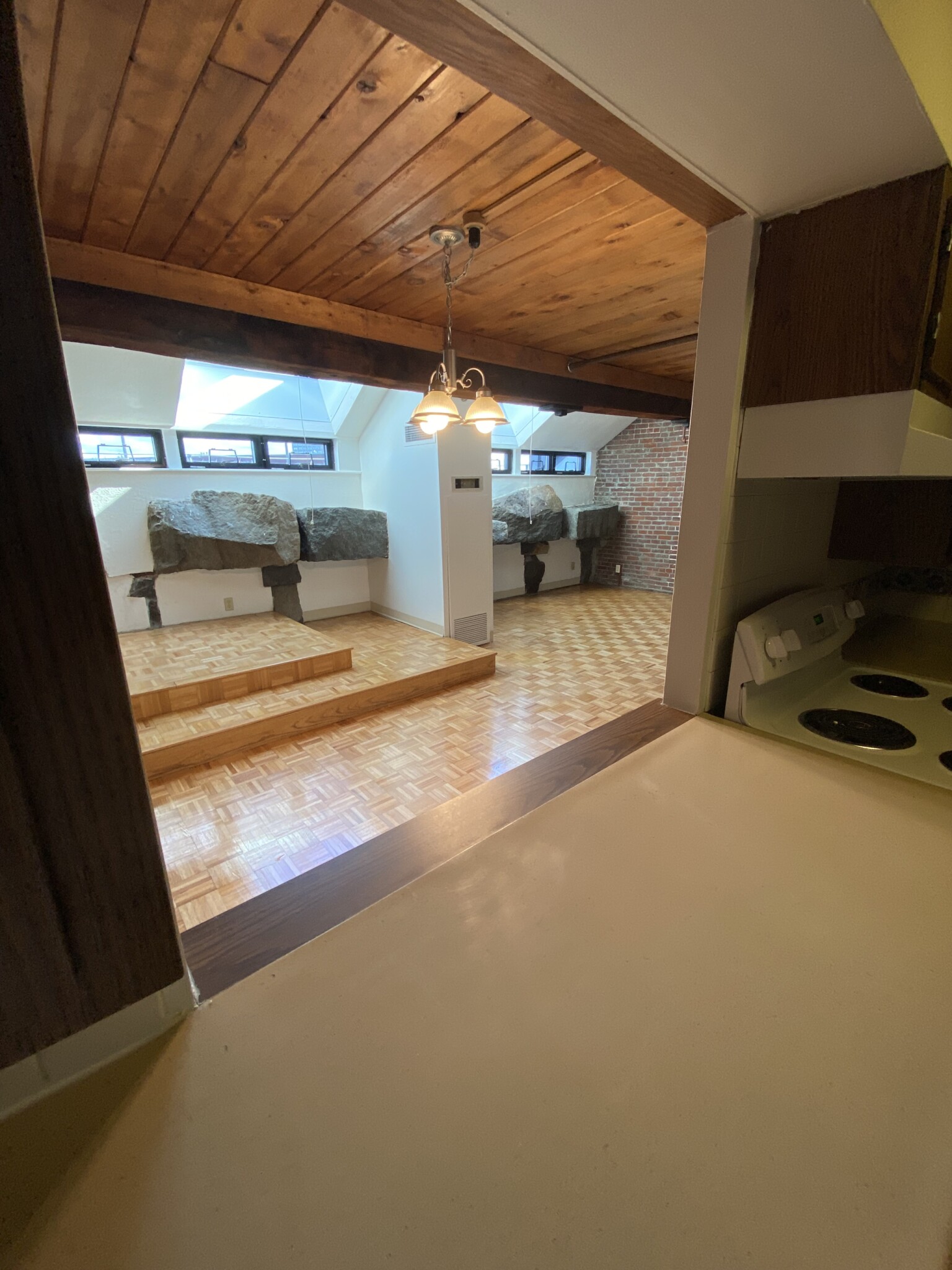 111 Atlantic Ave, North End