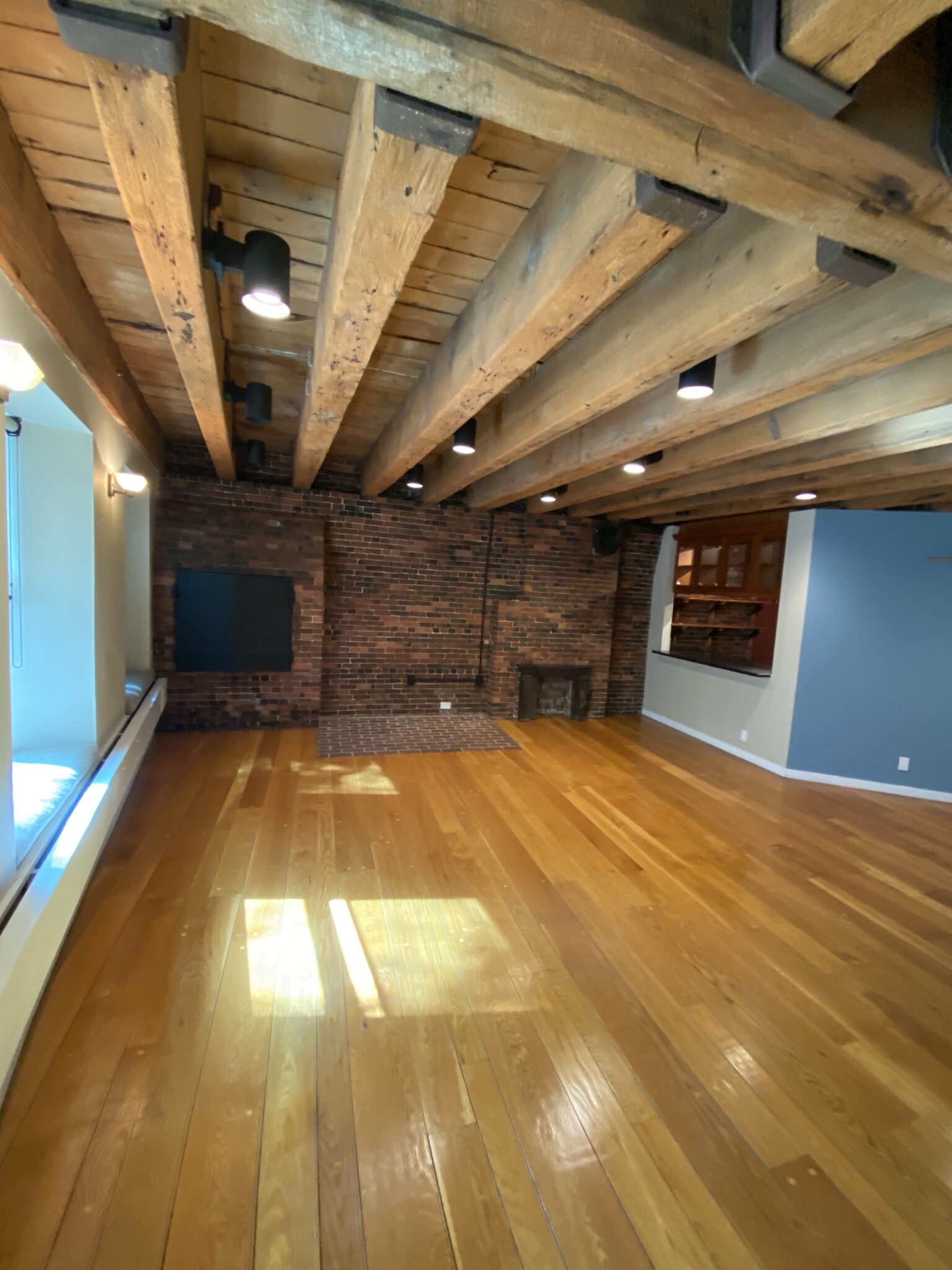 154 Commercial St, North End