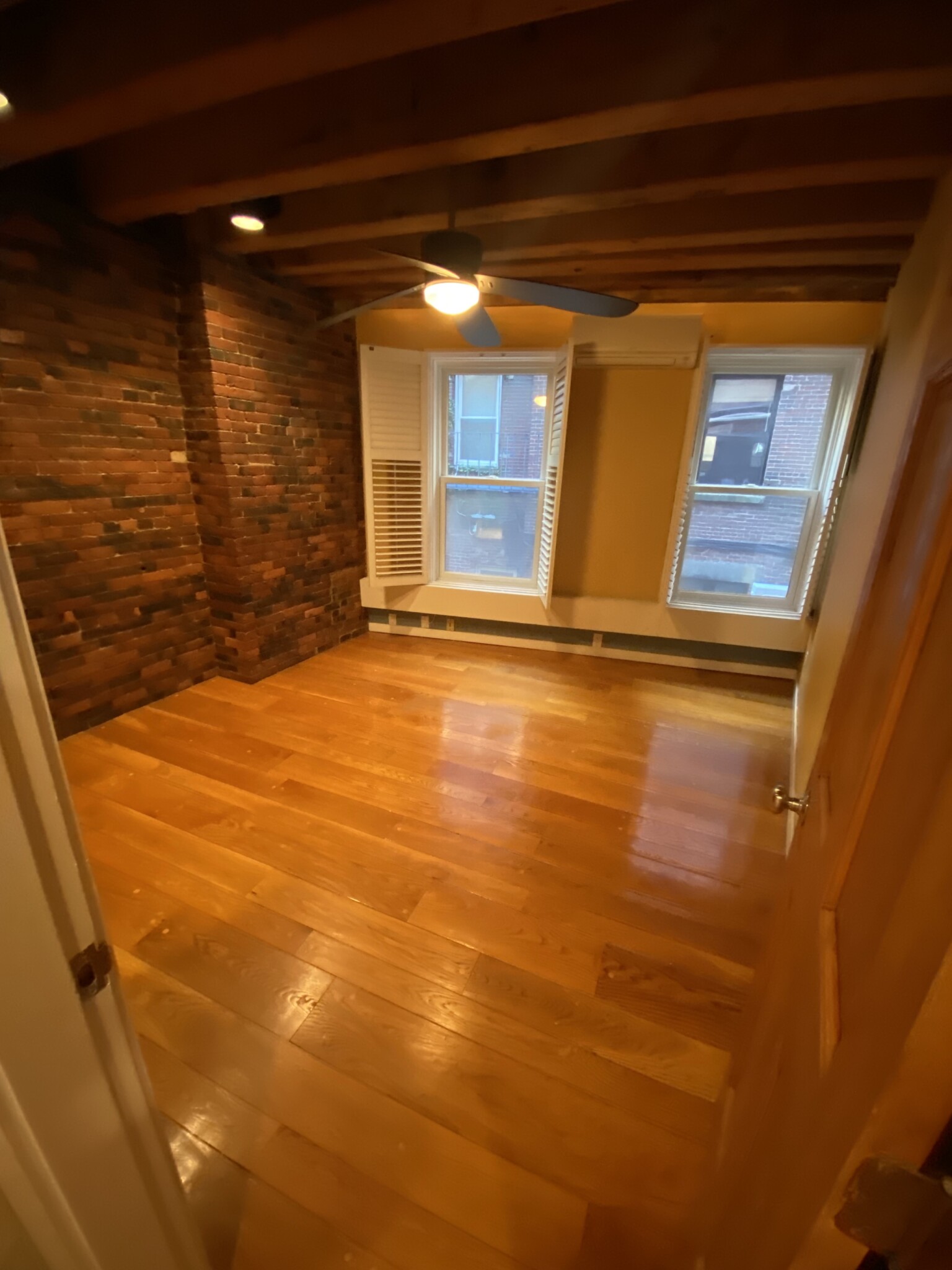 154 Commercial St, North End