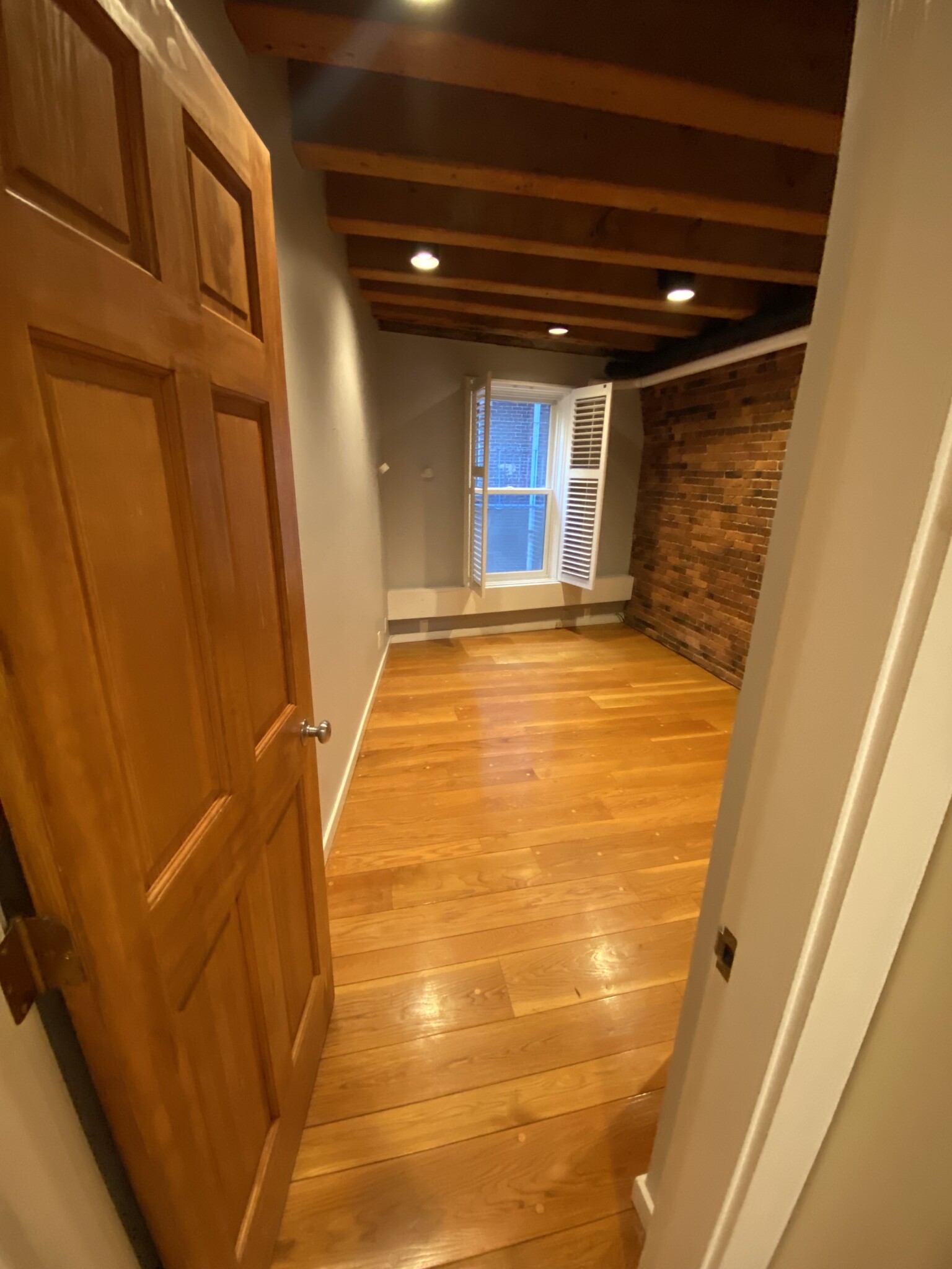 154 Commercial St, North End