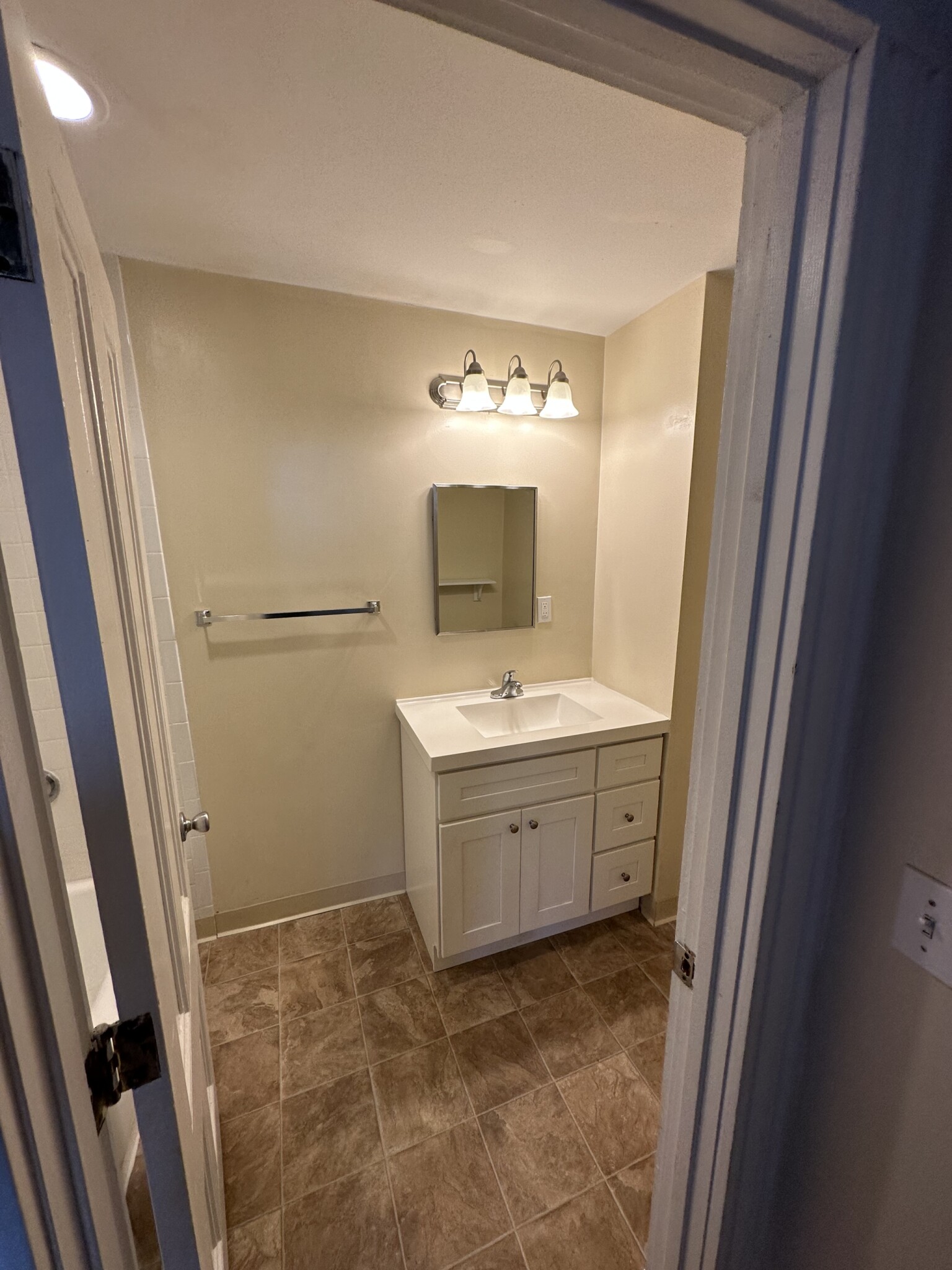 706 Huntington Ave, Mission Hill