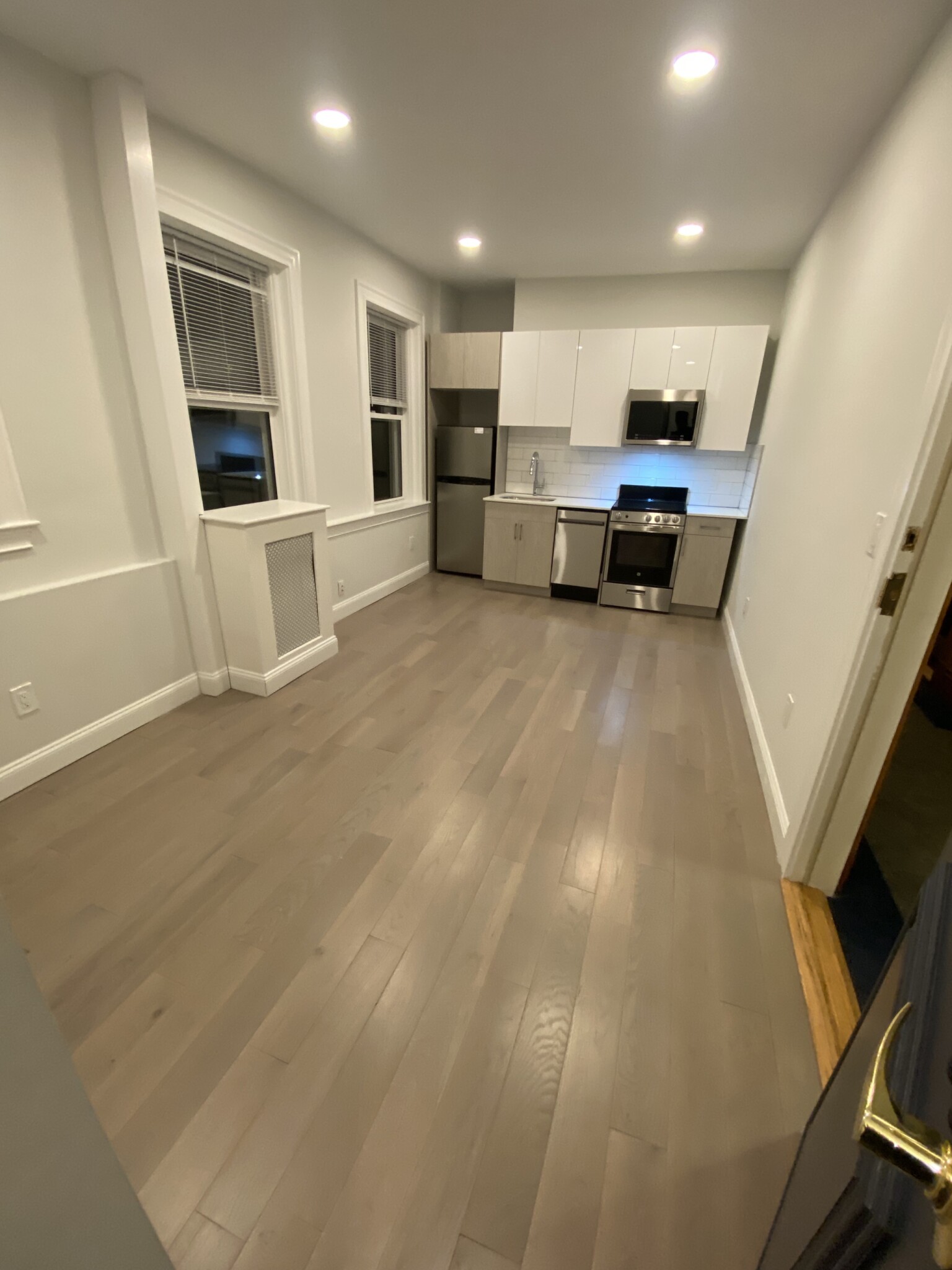 120 Peterborough St, Fenway