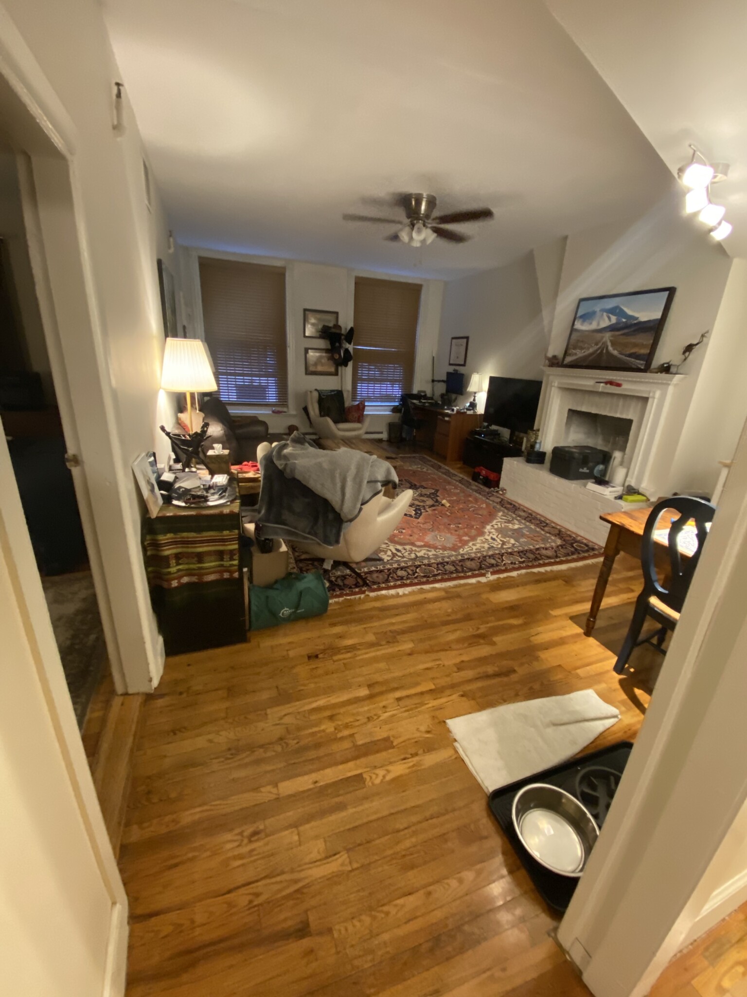 206 Commonwealth Ave, Back Bay