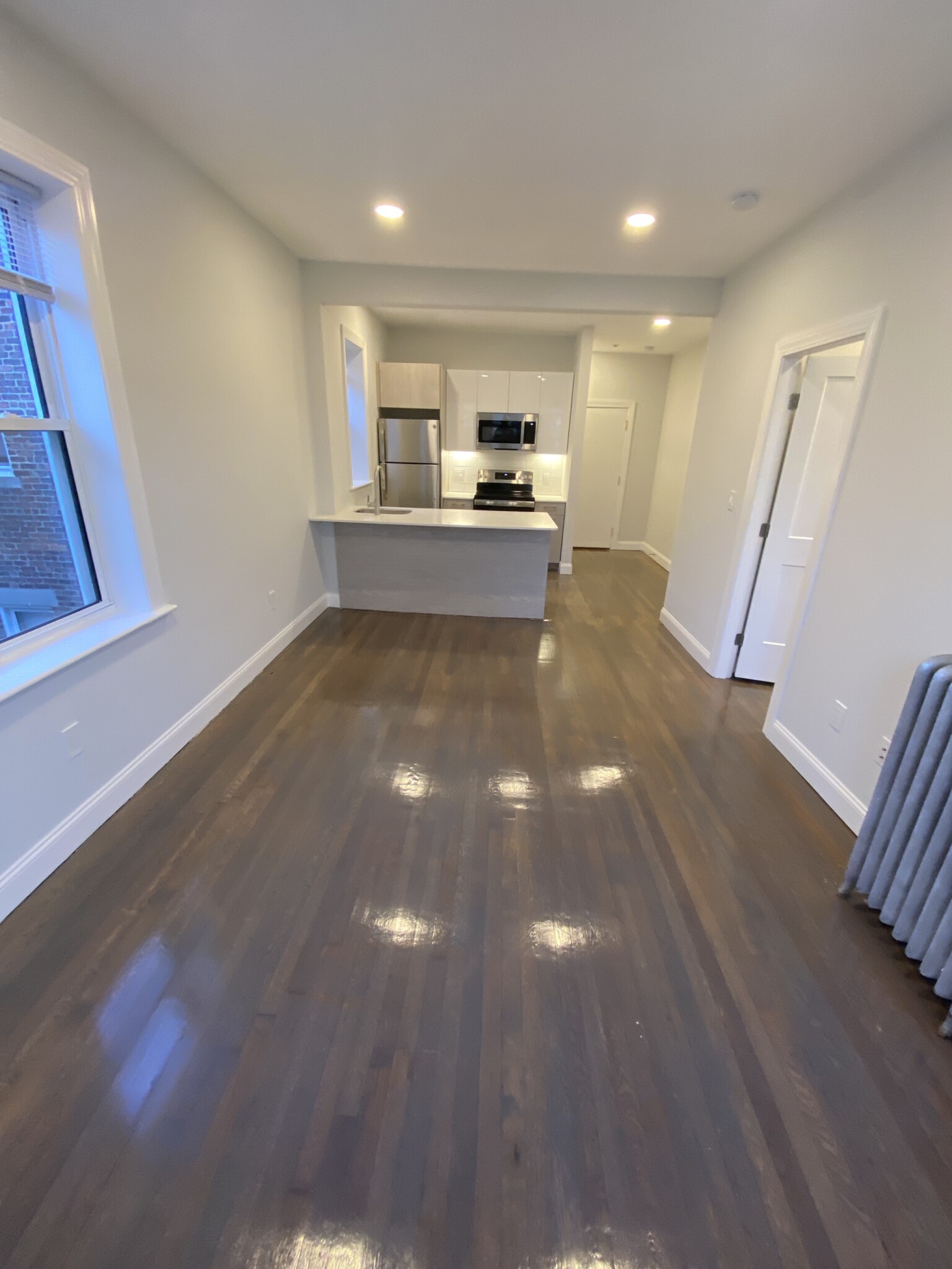 111 Queensberry St, Fenway