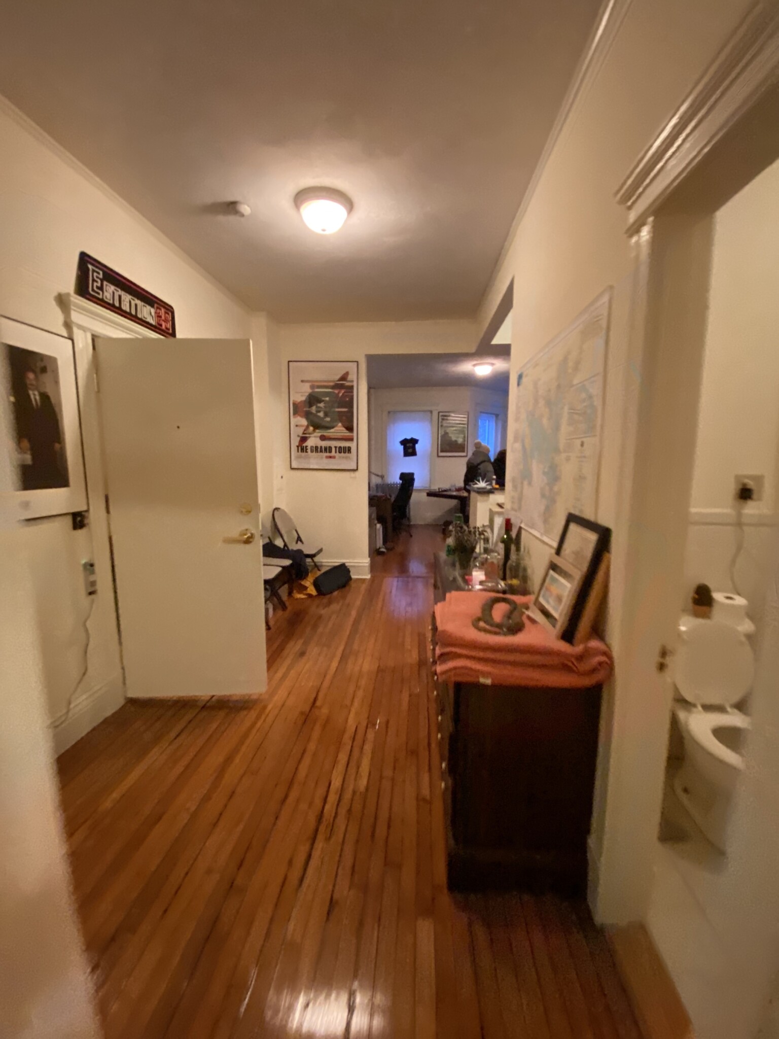 105 Queensberry St, Fenway