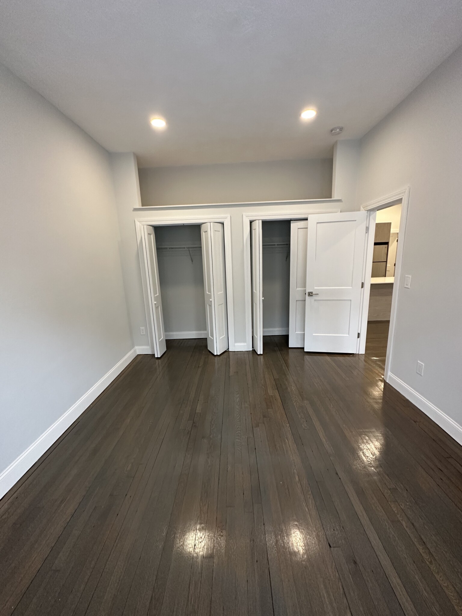 106 Queensberry St, Fenway