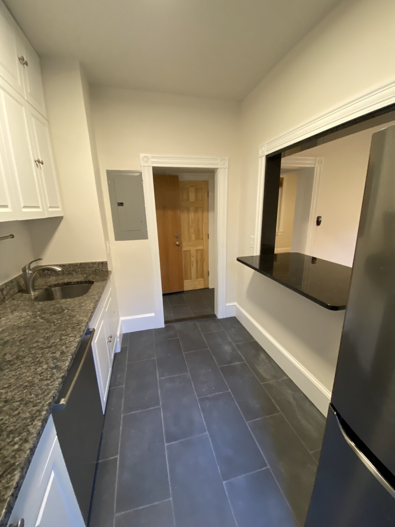 108 Myrtle St, Beacon Hill