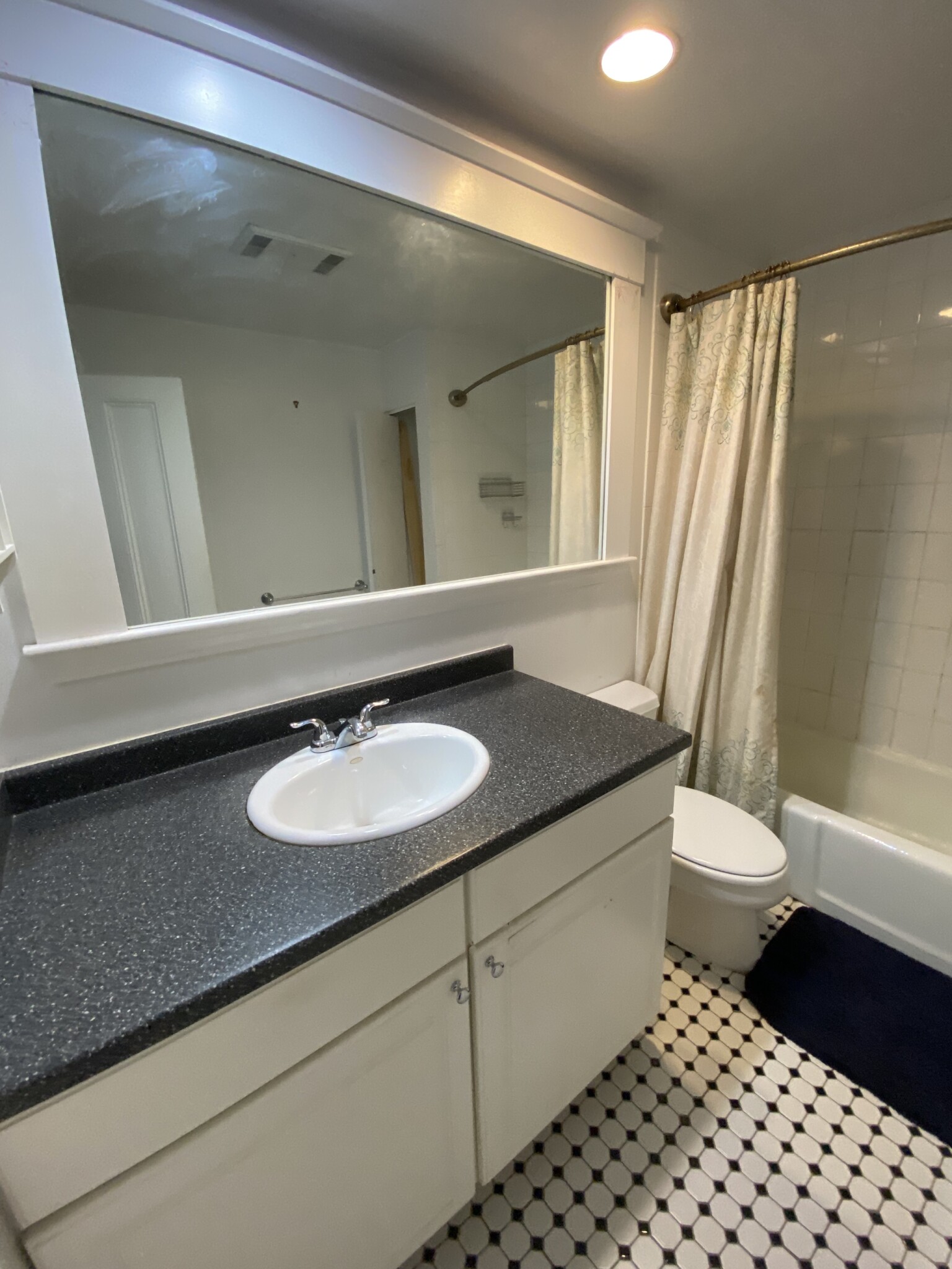 600 Massachusetts Ave, South End