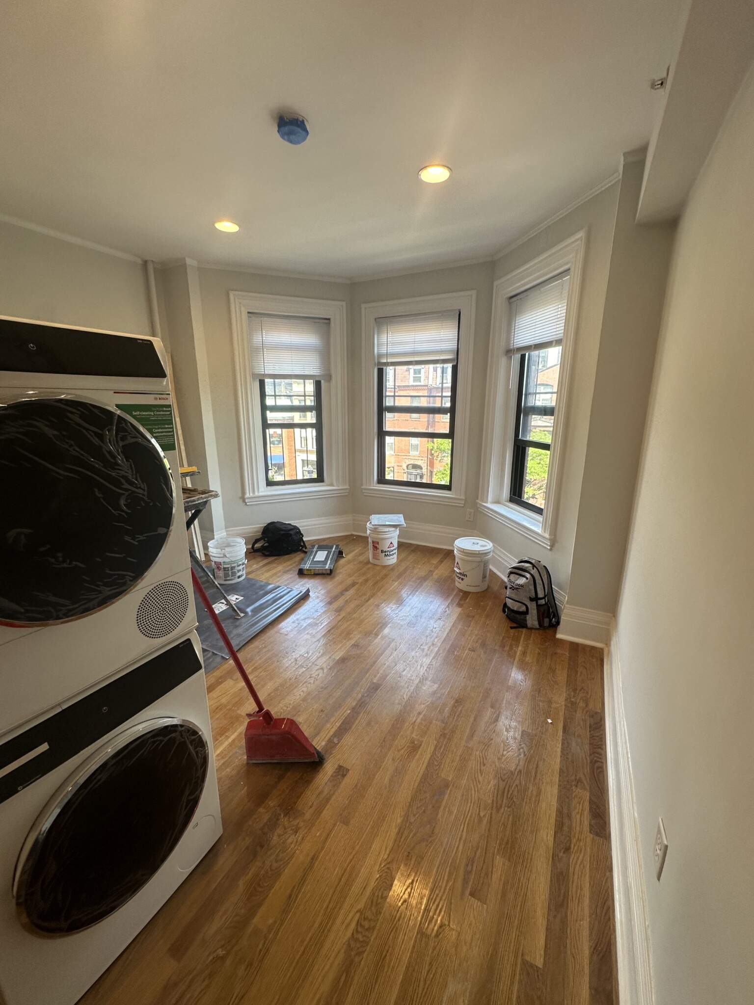 270 Newbury St, Back Bay