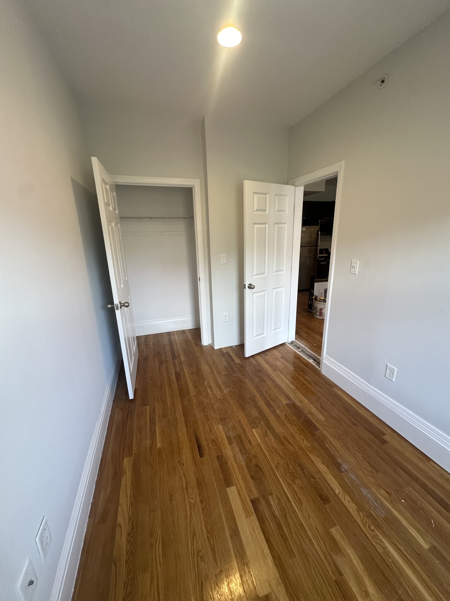 270 Newbury St, Back Bay