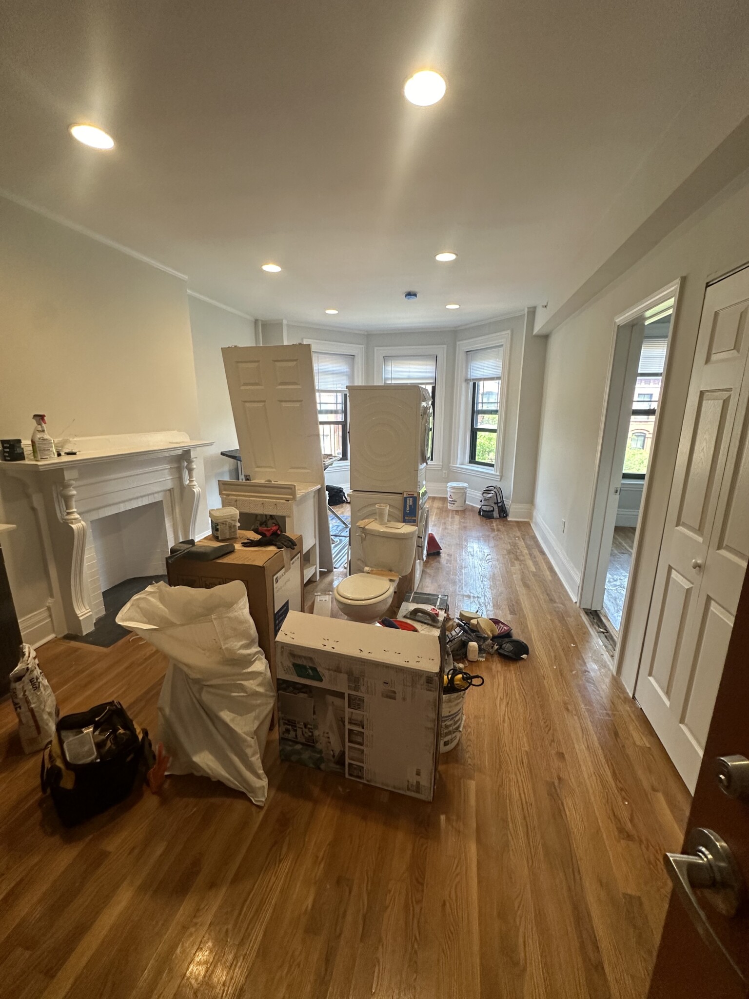 270 Newbury St, Back Bay