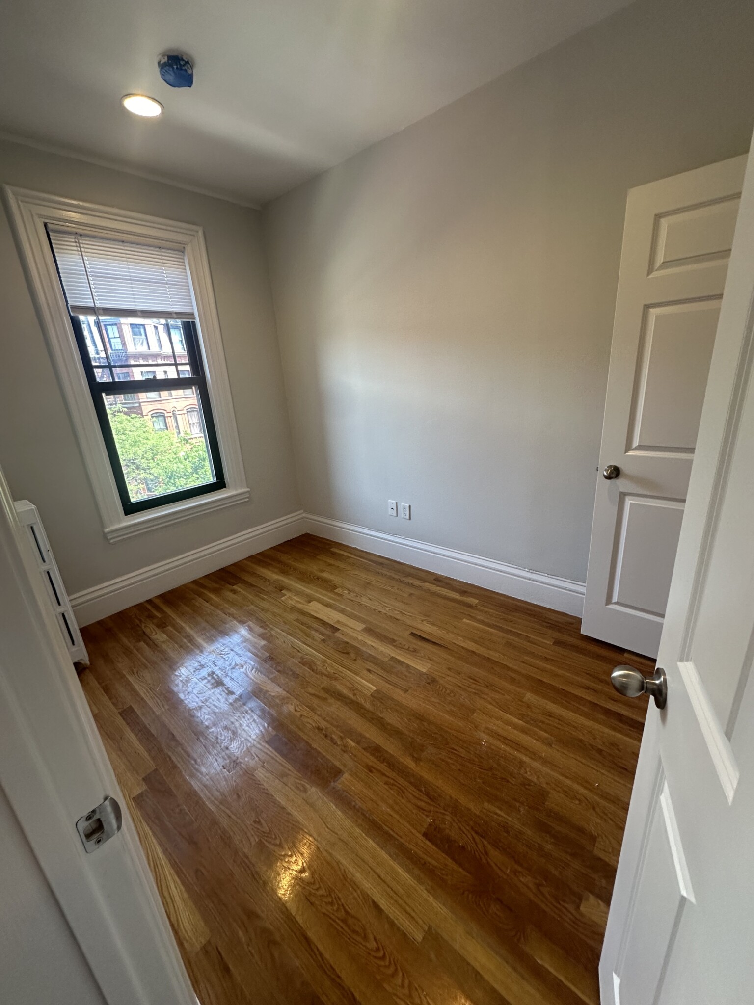 270 Newbury St, Back Bay