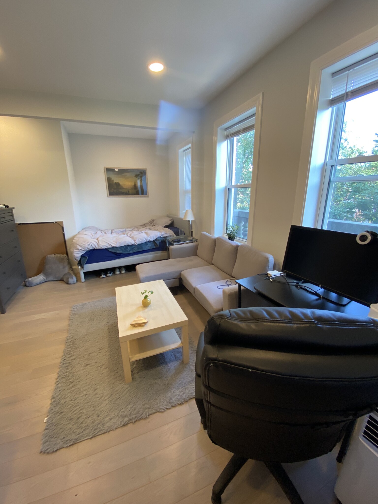 19 Queensberry St, Fenway