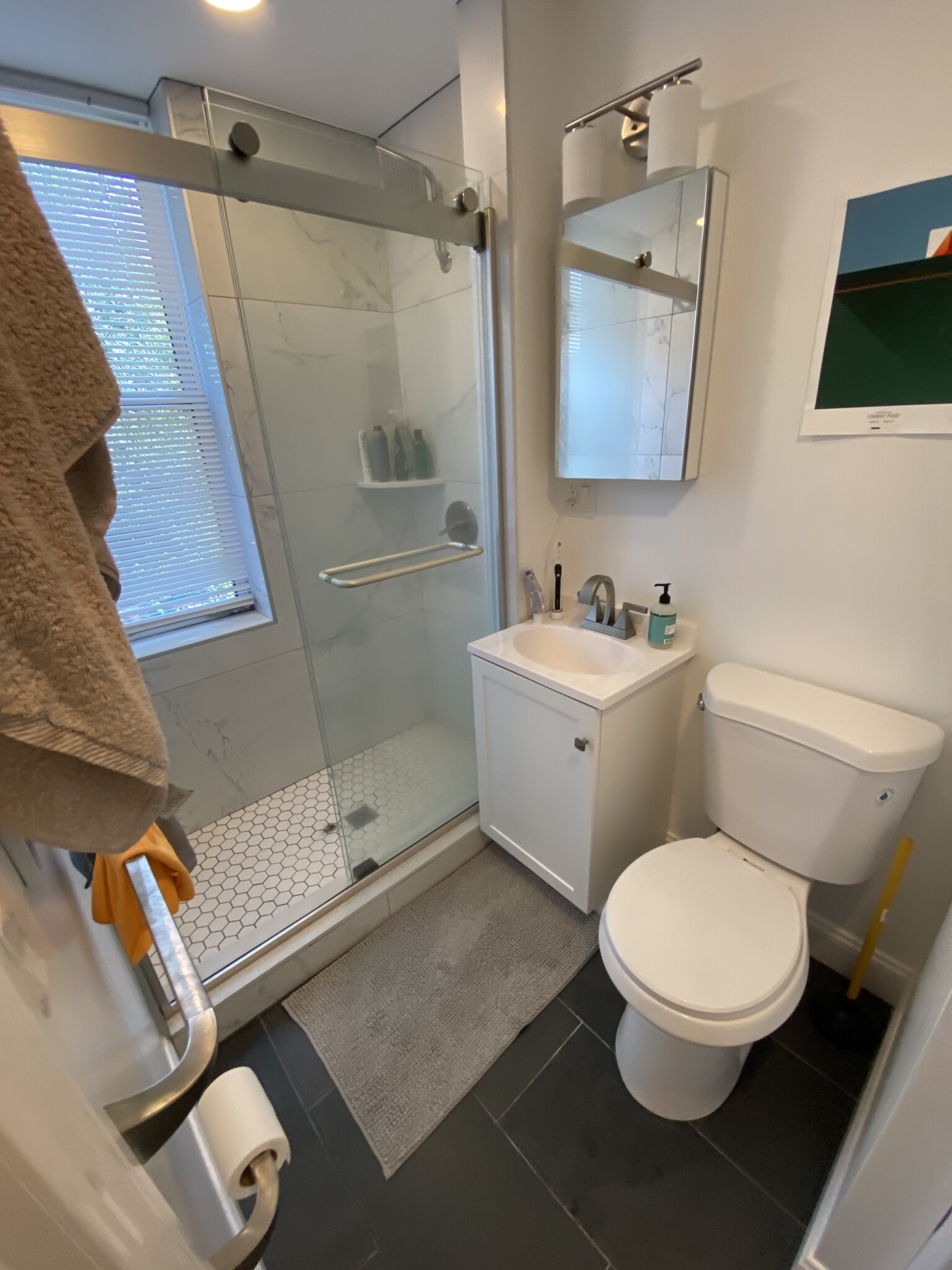 19 Queensberry St, Fenway