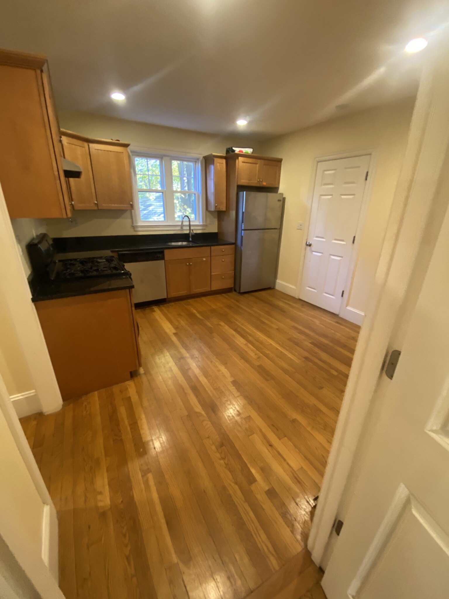 100 Hillside St, Mission Hill