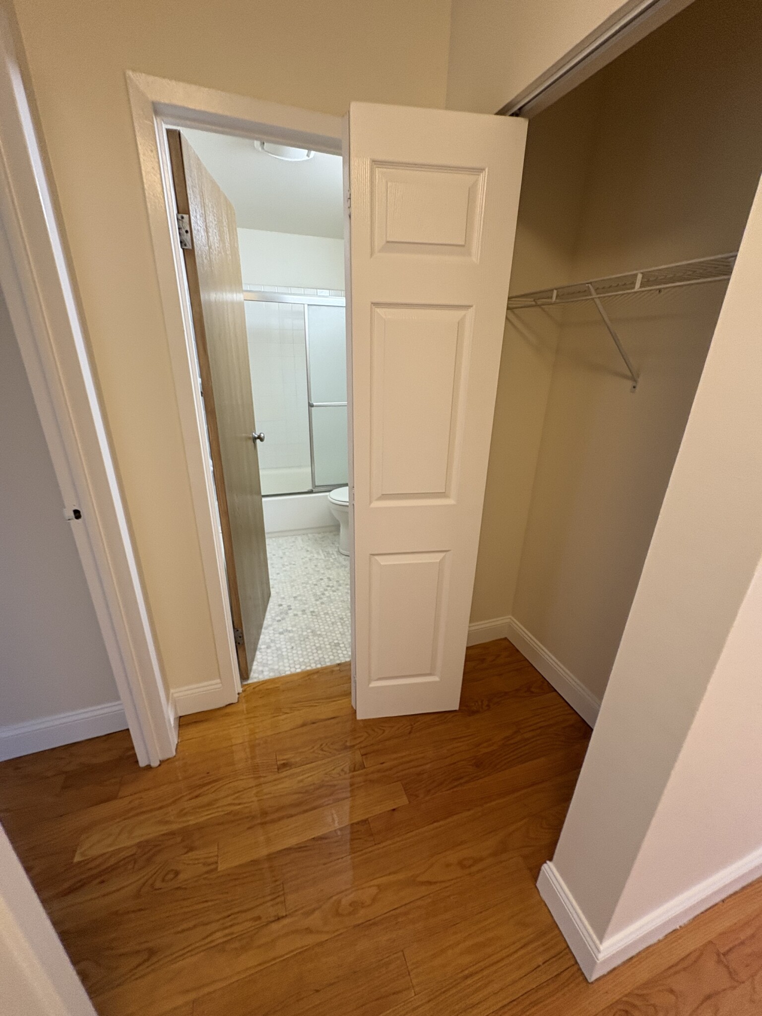 Photos of apartment on Massachusetts Ave.,Boston MA 02118