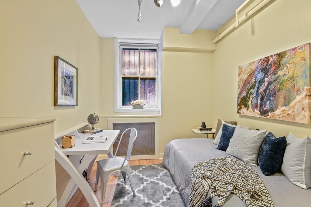 186 Commonwealth Ave, Back Bay