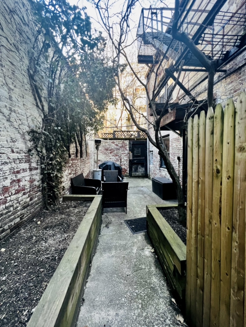 81 Mount Vernon St, Beacon Hill