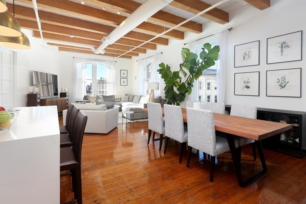 150 Lincoln St, Chinatown