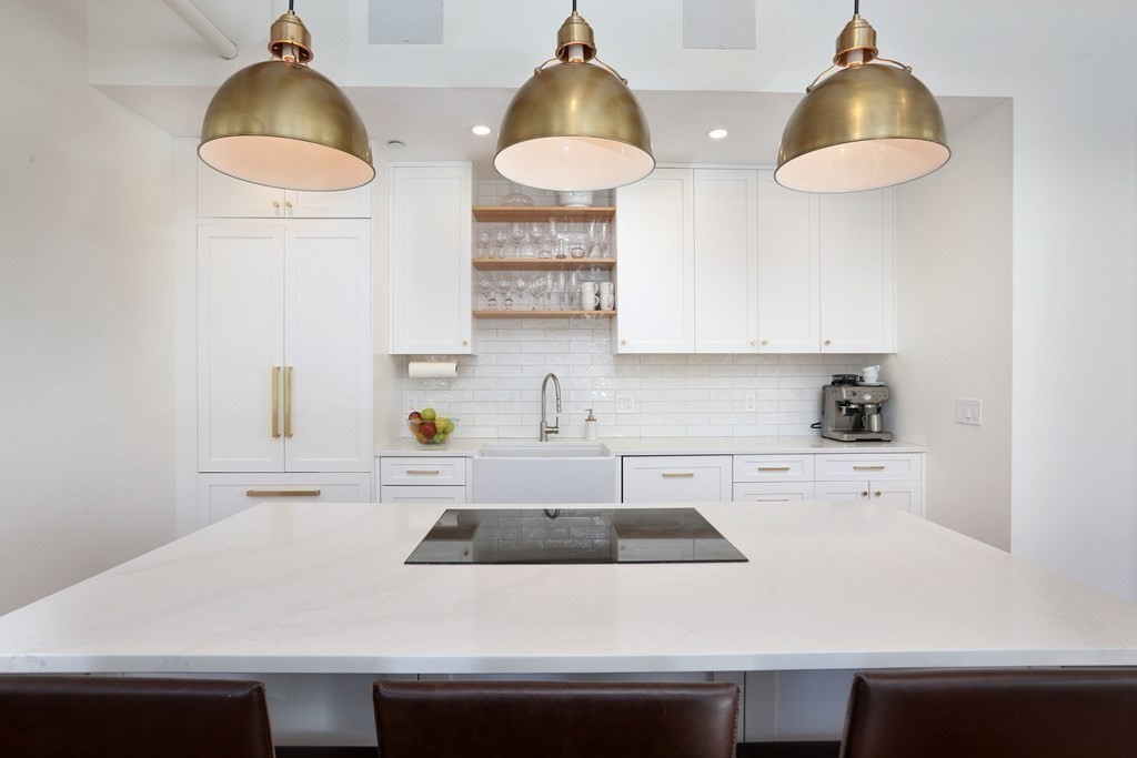 150 Lincoln St, Chinatown