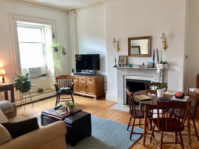 141 Beacon St, Back Bay