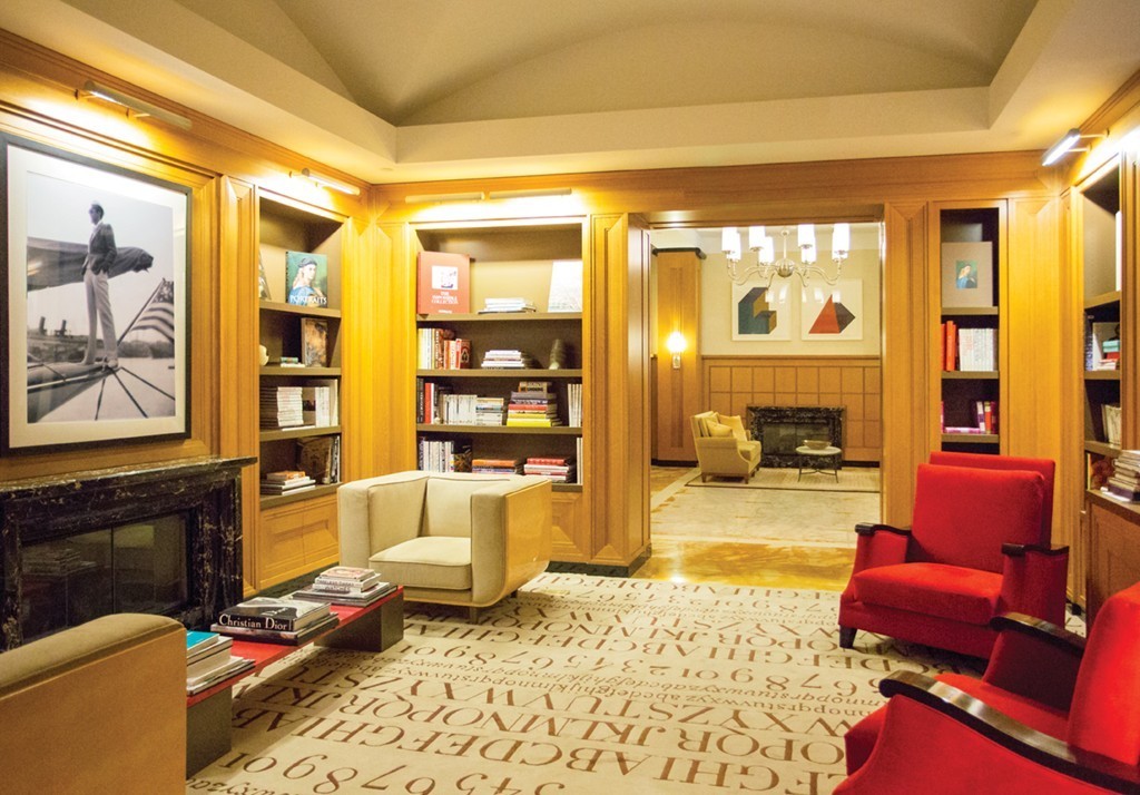 400 Stuart St, Back Bay