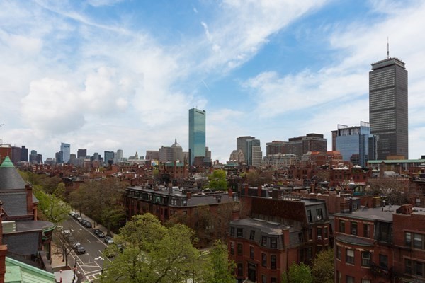458 Beacon St, Back Bay