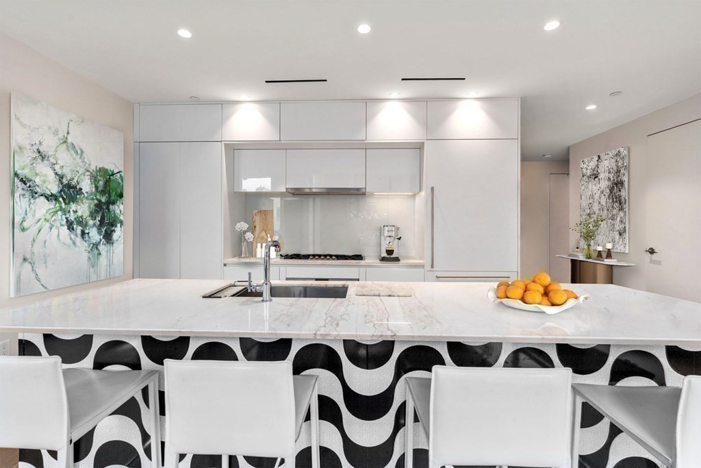 10 Farnsworth St, Seaport District