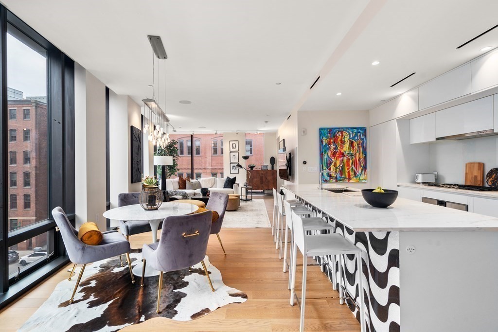 10 Farnsworth St, Seaport District