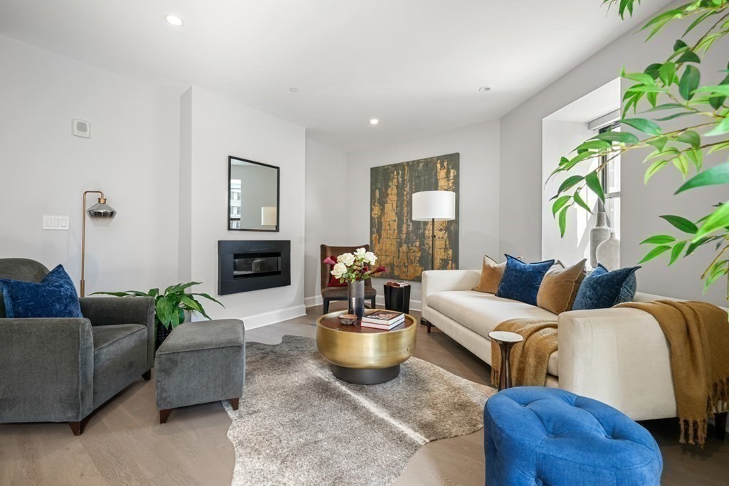 140 Shawmut Ave, South End