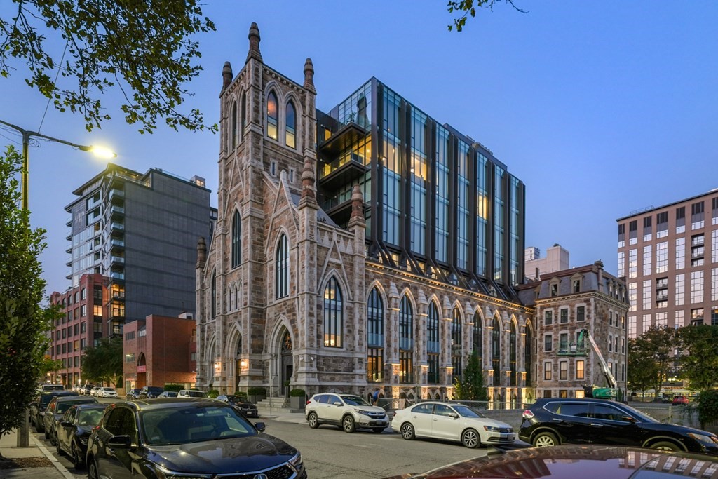 140 Shawmut Ave, South End