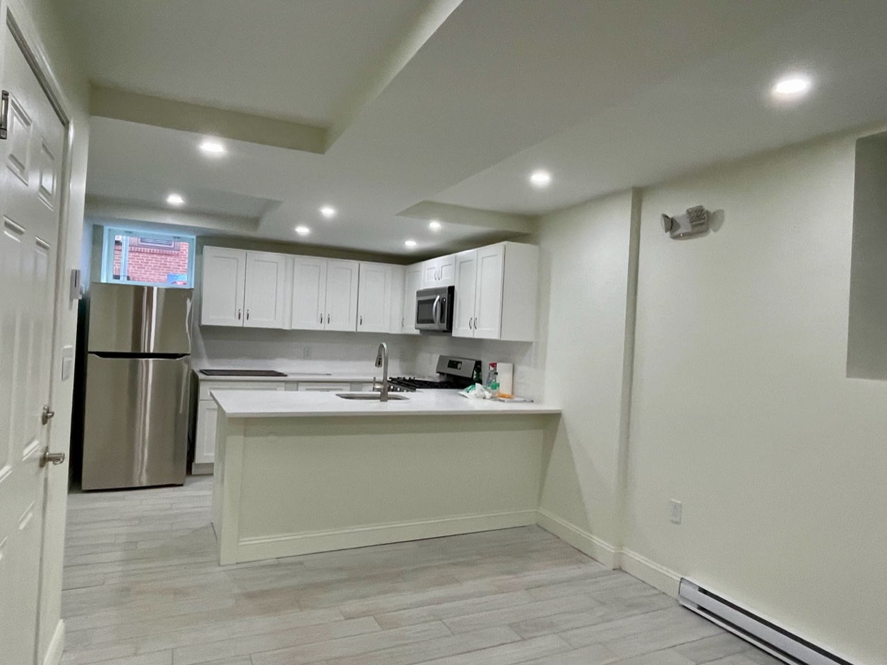 49 Charter St, North End