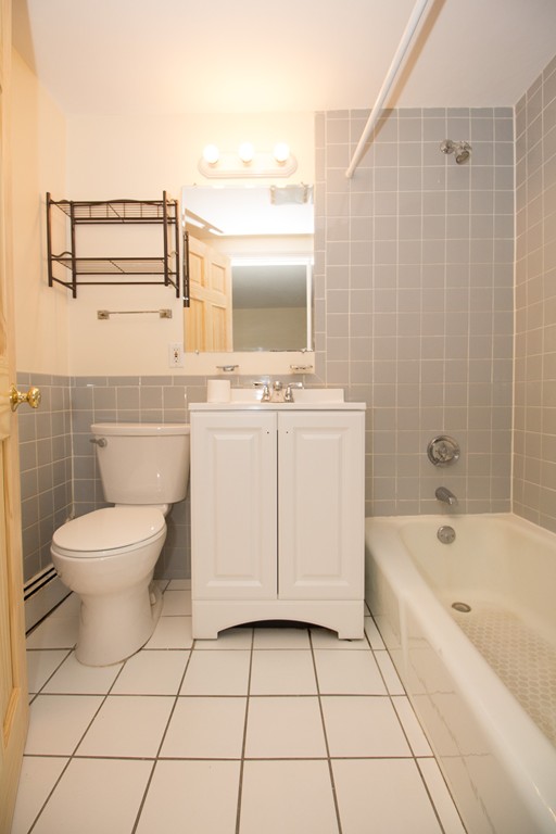 18 Roberts St, Brookline