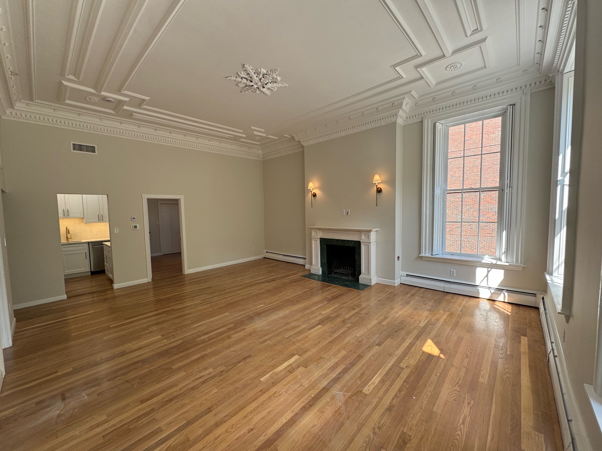 182 Beacon St, Back Bay