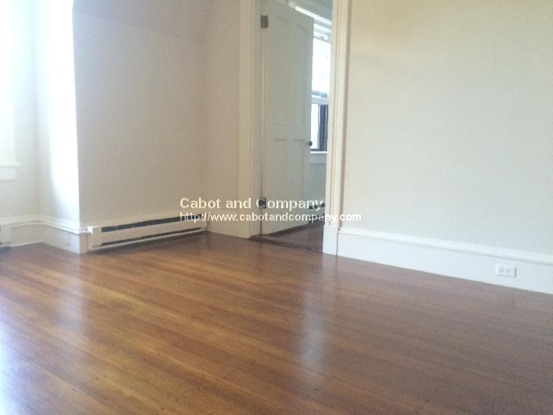 312 Marlborough St, Back Bay