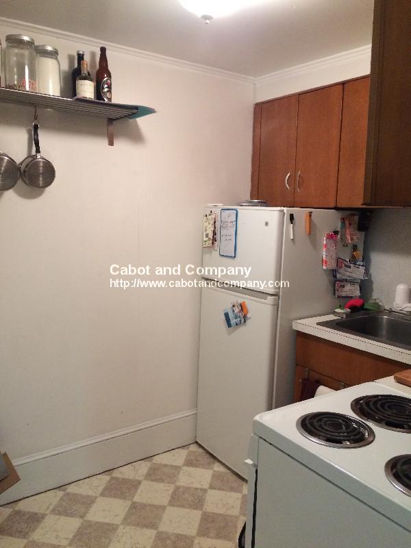 213 Newbury St, Back Bay