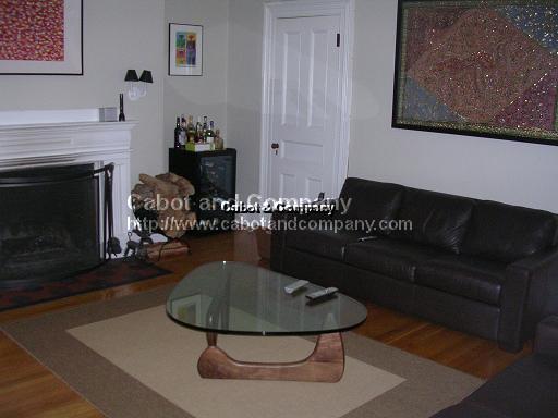 3 bed, 1 bath apartment for rent at 8 Fairfield St Unit 4, Back Bay
