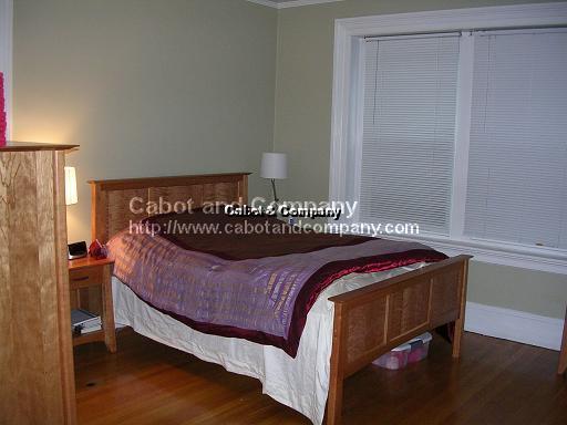 3 bed, 1 bath apartment for rent at 8 Fairfield St Unit 4, Back Bay — photo 4 of 4