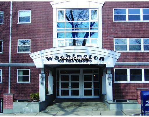 1600 Beacon St, Washington Square