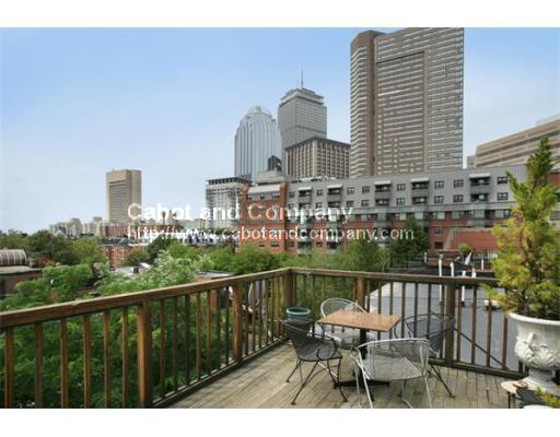 24 Yarmouth St, South End