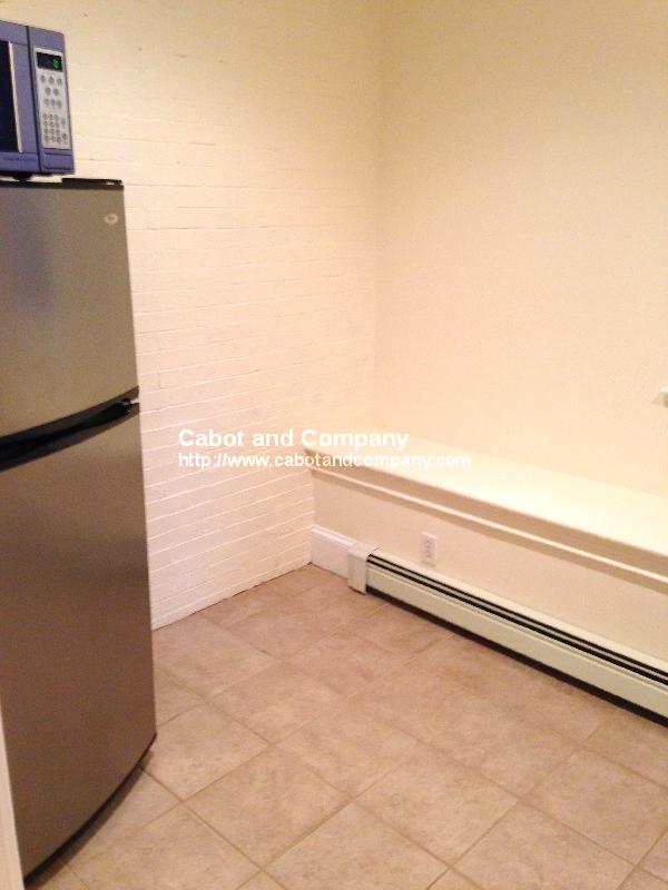 17 Exeter St, Back Bay