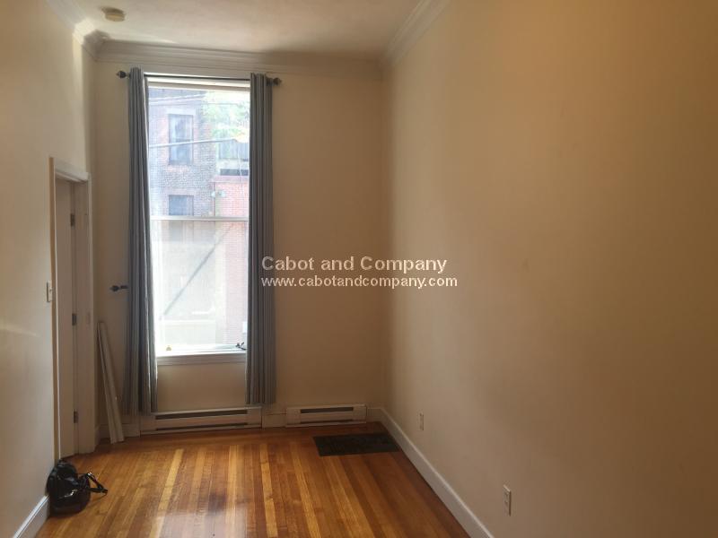 185 Beacon St, Back Bay